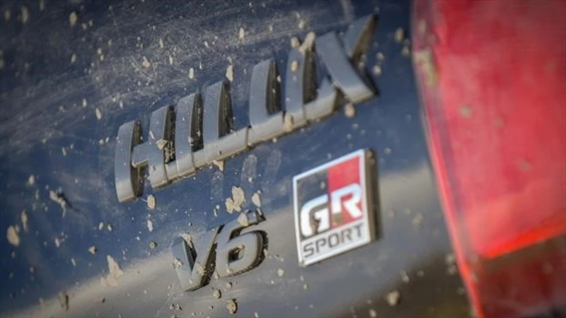 Toyota Hilux GR Sport podría ir contra la Ranger Raptor