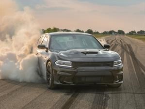 Video: Dodge Charger SRT Hellcat HPE1000, cruzando los límites