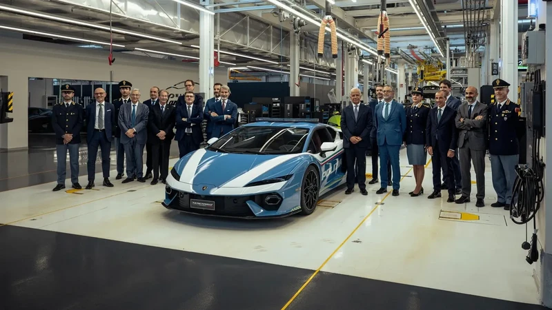 La Polizia italiana recibe un Lamborghini Temerario para salvar vidas