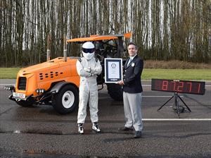 Top Gear alcanza los 140 km/h con un tractor
