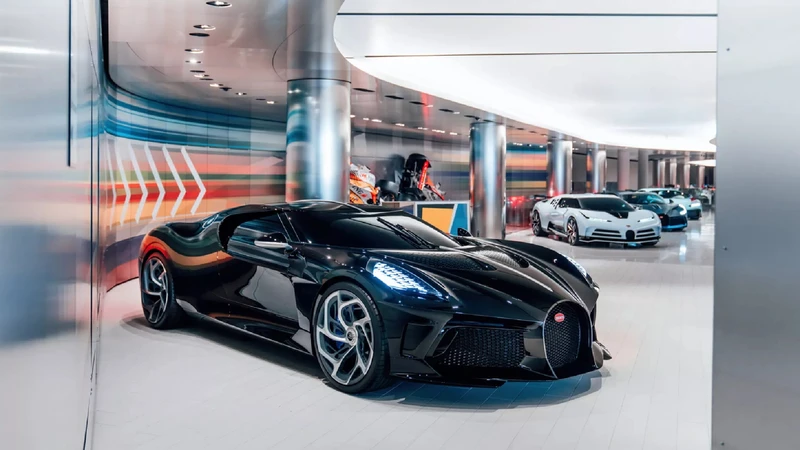 Bugatti La Voiture Noire sale a la venta a través de una subasta privada