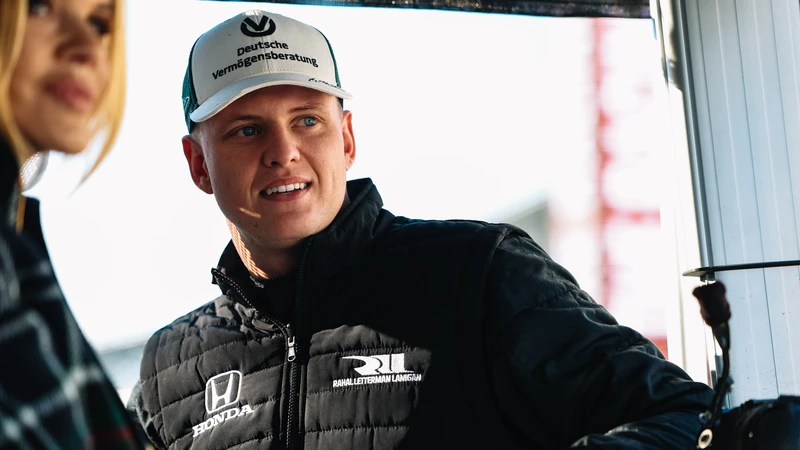 Mick Schumacher correrá en 2026 en la IndyCar