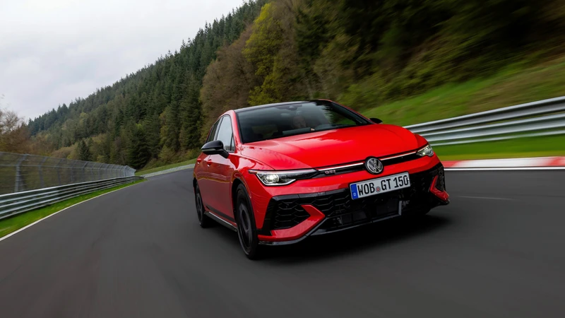 Volkswagen Golf GTI Edition 50, con 325 hp y récord en Nürburgring, ¿llegará a México?