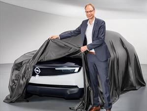 GT X Experimental, Opel muestra su cara renovada