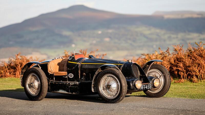 A la venta tres Bugatti clásicos de hace casi un siglo
