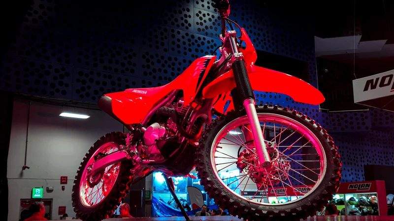 Honda CRF300F 2026 llega a México, conoce esta nueva moto off-road