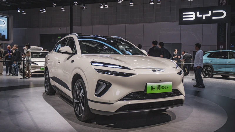 BYD Sealion 06: híbrido enchufable o eléctrico y lo que podría ser el futuro de Song Plus