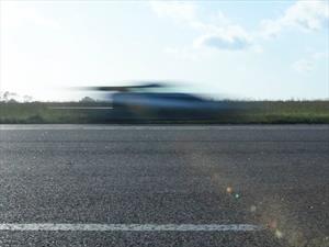 Koenigsegg One:1 rompe récord de aceleración y frenado de 0-300-0 Km/h
