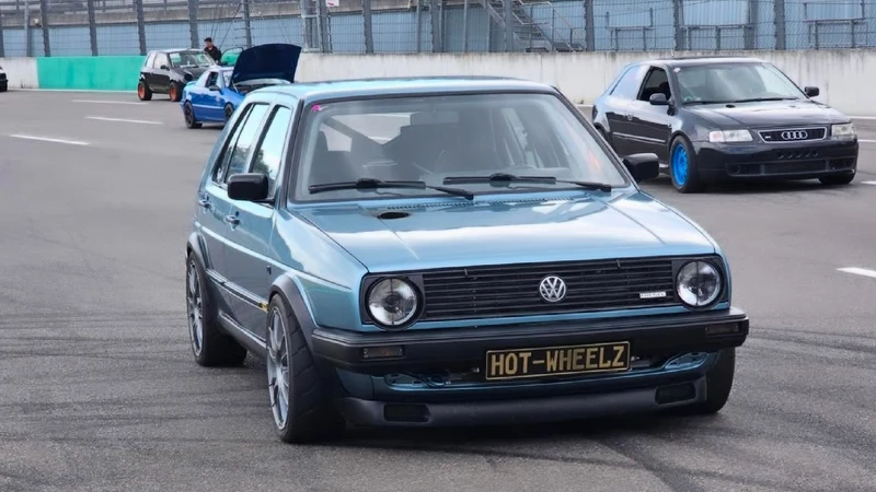 Volkswagen Golf MKII, un VR6 con 900 hp para devorar el cuarto de milla