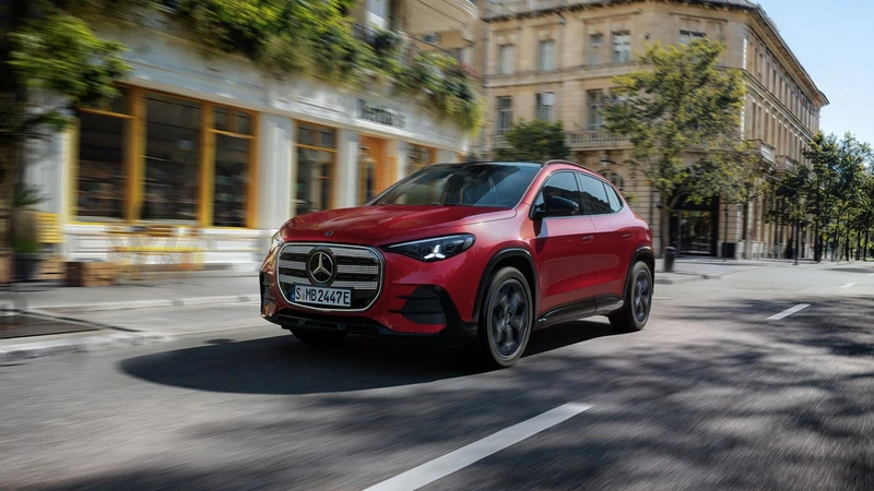 Mercedes-Benz GLA: Cambio total para el SUV compacto