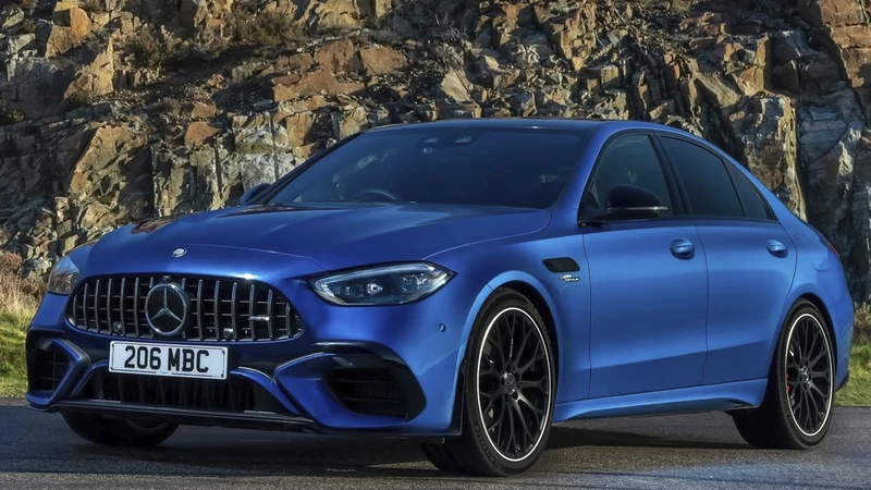El Mercedes-AMG C63 se desharía del motor de 4 cilindros por fin, pero el reemplazo no es un V8
