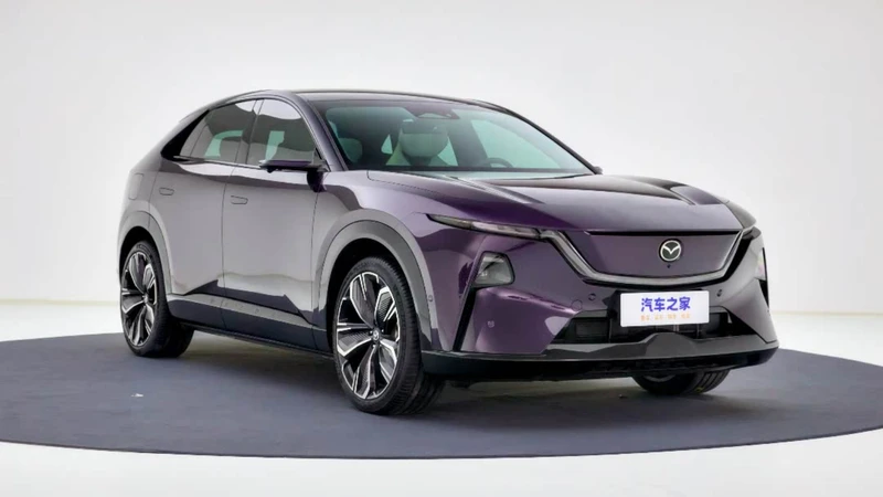 Shanghai 2025: Mazda devela su SUV eléctrico producido por Changan