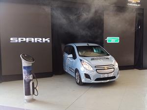 Chevrolet Spark eléctrico 2015 llega a México en $499,900 pesos