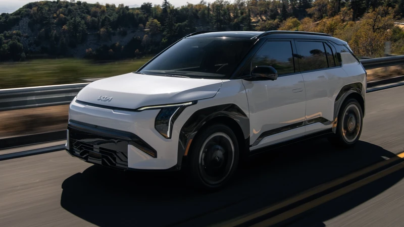 Kia EV3 comenzó su preventa en México