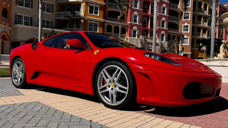 Ferrari F430 de Donald Trump sale a subasta, podría superar el millón de dólares