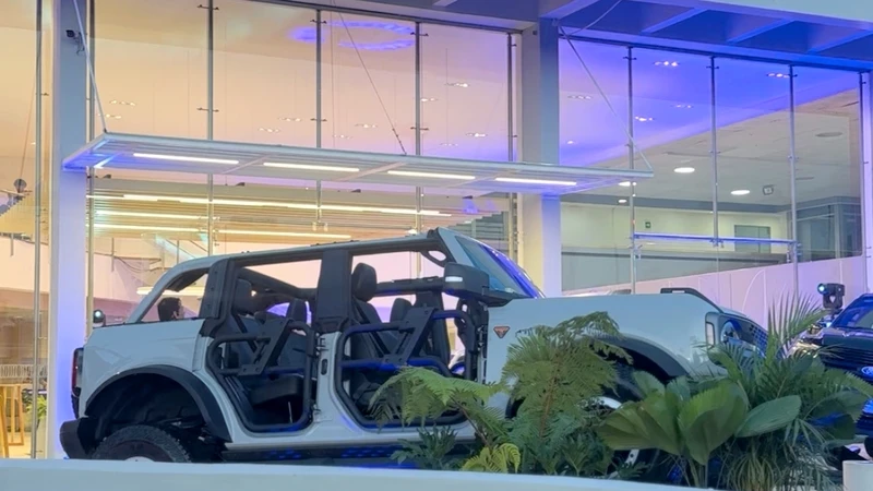 Ford Signature 2.0 llega a Tunja y se expande en Bogotá con nuevas vitrinas
