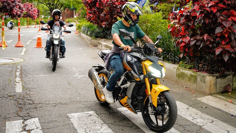 Colombia celebra el primer Día Nacional del Motociclista