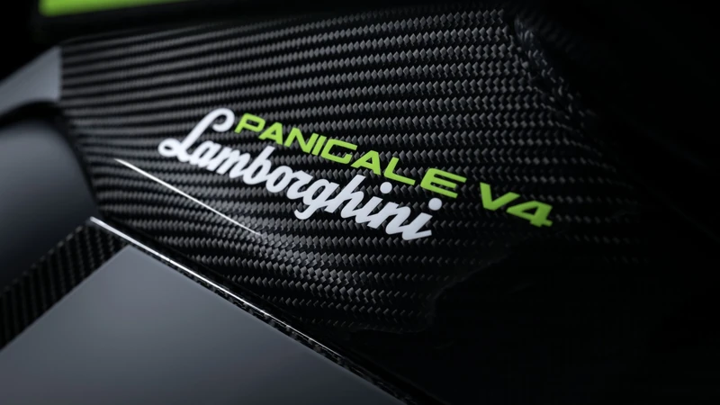 Ducati Panigale V4 Lamborghini: La Superbike Definitiva Inspirada en el Revuelto