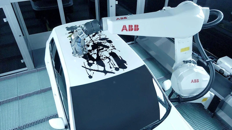 ABB desarrolla un robot de pintura capaz de hacer obras de arte sobre las carrocerías