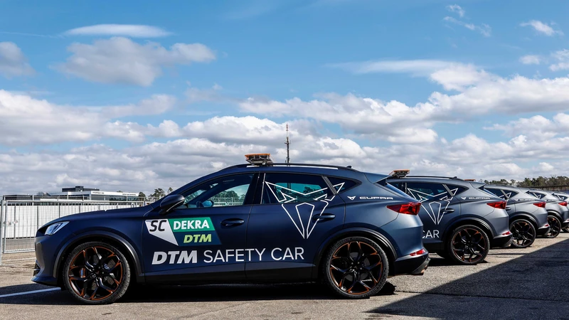 CUPRA entra al DTM alemán, pero sólo como Safety Car