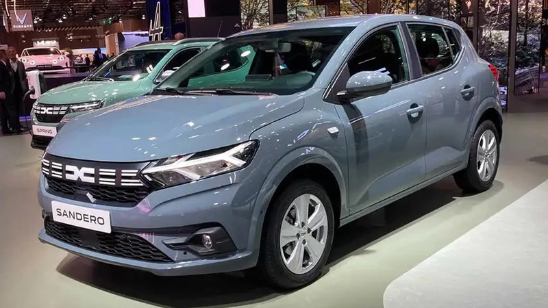 El próximo Dacia Sandero tendrá versión eléctrica en 2028 ¿Llegará a Renault?