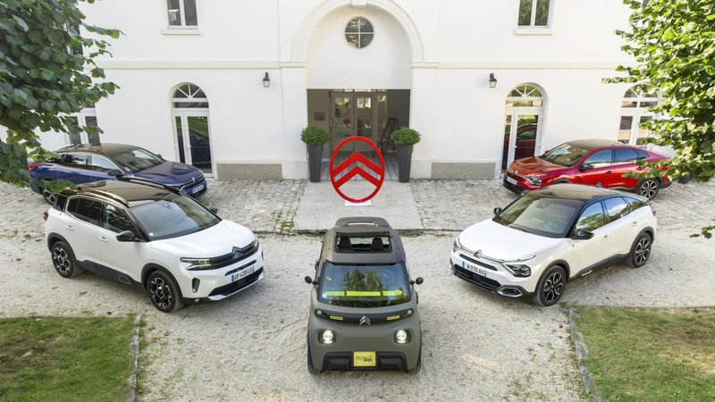 Citroën amplía su presencia en el mundo ecológico con versiones electrificadas
