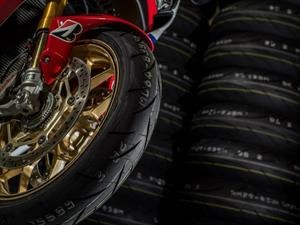 Bridgestone muestra su desarrollo tecnológico para las motos