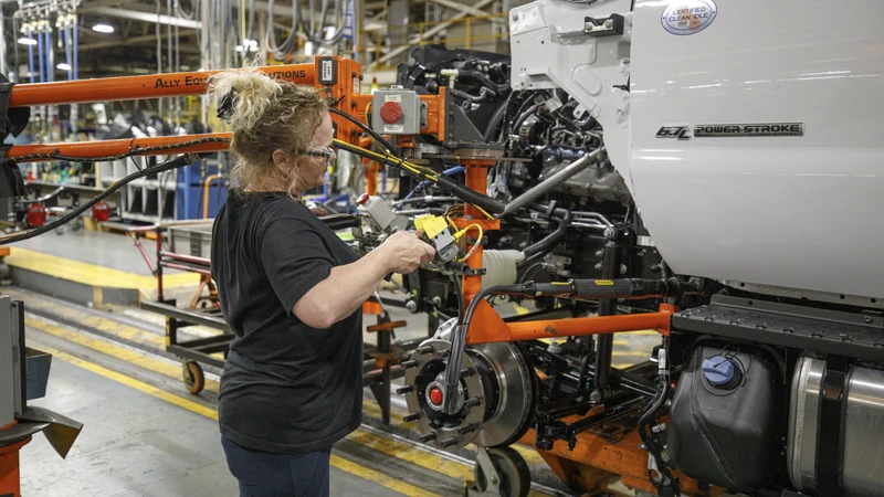 La industria automotriz estadunidense alza la voz contra los aranceles