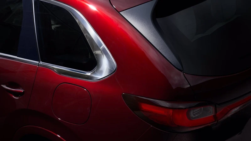 Mazda CX-80, la marca anticipa su nuevo buque insignia