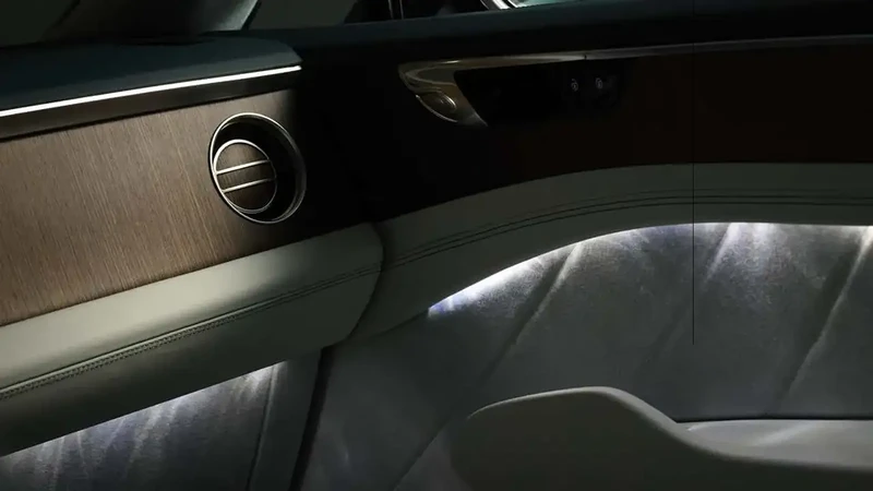 Bentley le puso fecha al debut de su nuevo SUV eléctrico