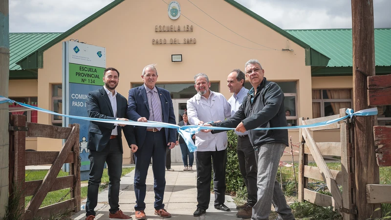 Ford Argentina restauró una escuela en Chubut