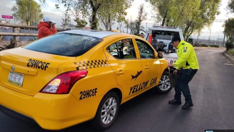 Gobierno federal inicia diálogo con apps de taxis para regular operación en el AICM