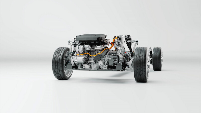 Volvo actualiza el tren motriz Recharge T8 AWD Plug-In Hybrid con más potencia y nuevas funciones