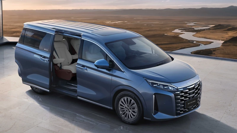 BYD M9, precios y versiones en México