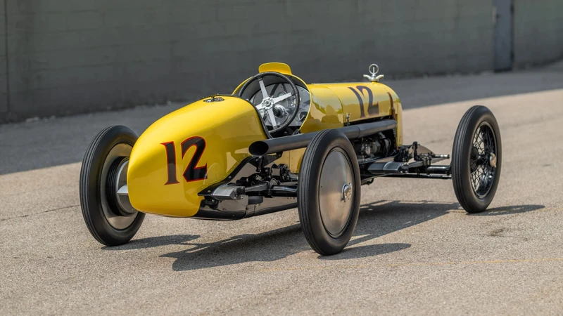 El Duesenberg 122 Eight, ganador de las Indy 500 en 1925, está en venta