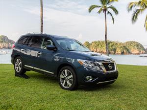 Nissan Pathfinder 2013 llega a México desde $450,000 pesos