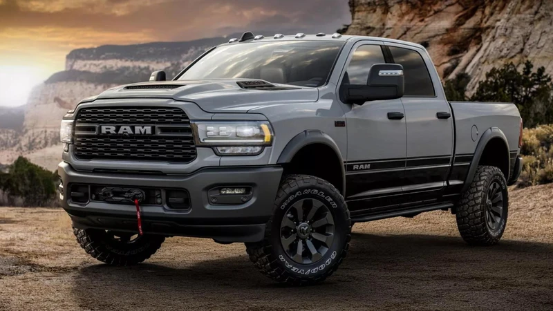 Ram 2500 Power Wagon y Rebel HD Lunar Edition 2024 rinden tributo al satélite natural