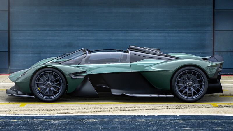 Aston Martin Valkyrie Spider ofrece una conducción lo más parecida a un monoplaza de Formula 1