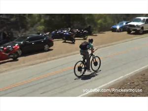 Video: Bicicleta eléctrica armada a mano que viaja a 80 Km/h