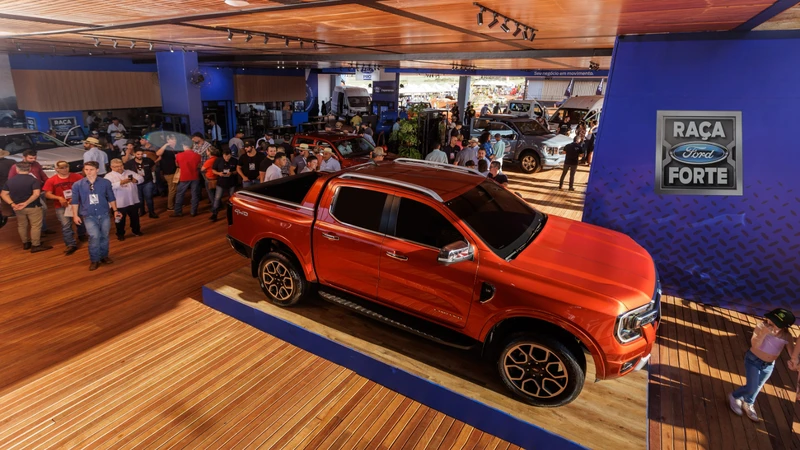 La Ford Ranger 2024 debuta en Brasil y se acerca a Chile