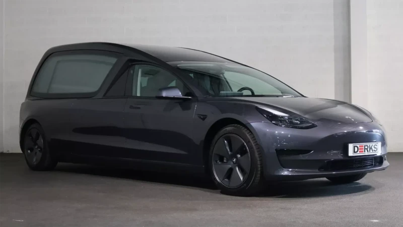 Muerte con cero emisiones: conoce este Tesla Model 3 fúnebre