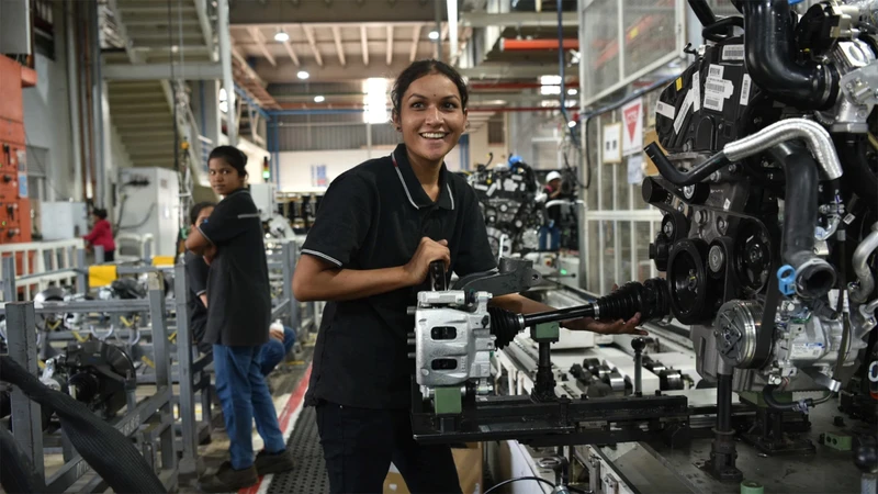 Estados Unidos y México arrancan renegociación comercial sin Canadá y elevan presión automotriz