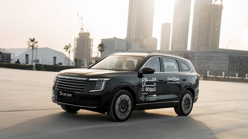 Soueast S08 i-DM debuta en el Dubai Fashion Week