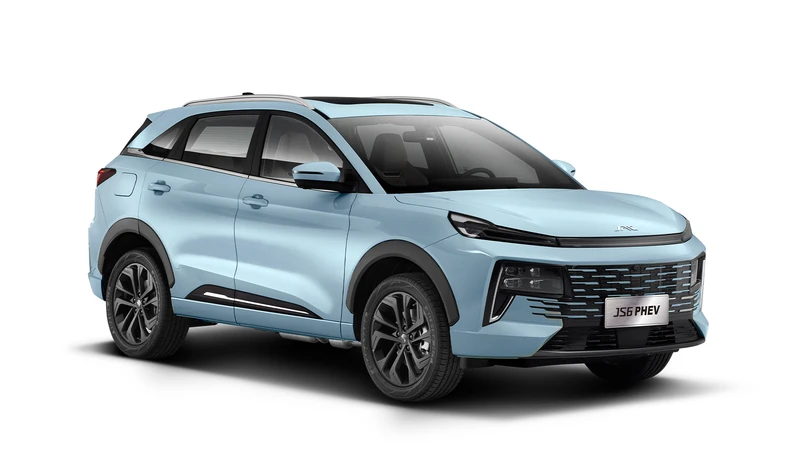 El JAC JS6 PHEV se lanza y ya tiene precio en Argentina