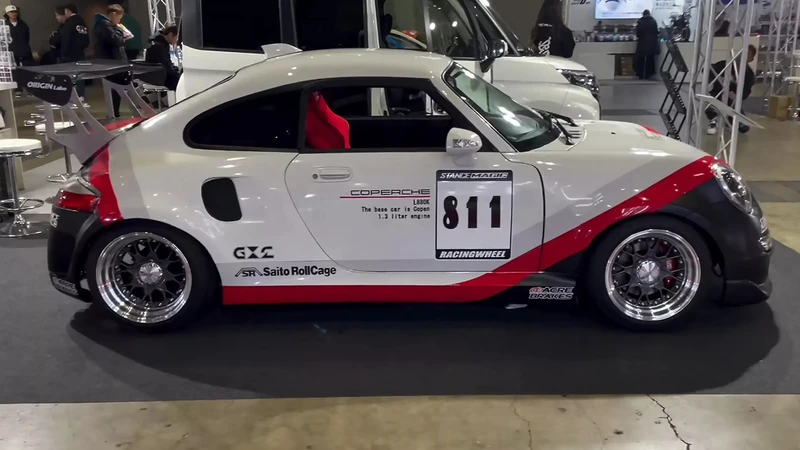 Cosita: Un Daihatsu Copen fue disfrazado de Porsche 911 GT3
