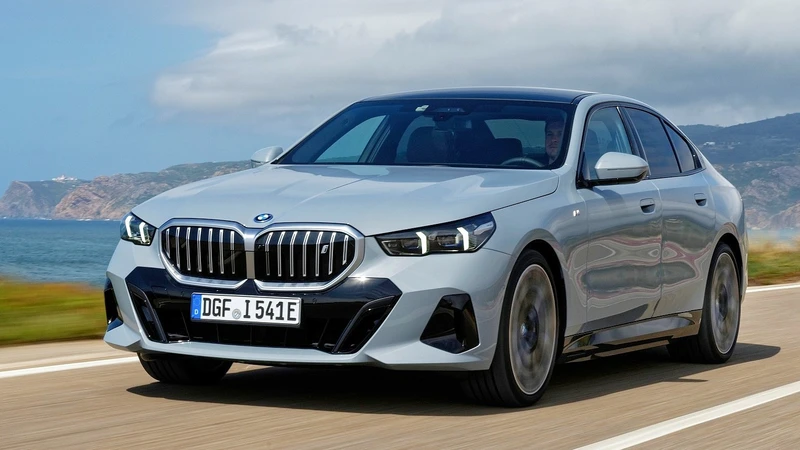BMW Group superó el millón de vehículos 100% eléctricos entregados a clientes