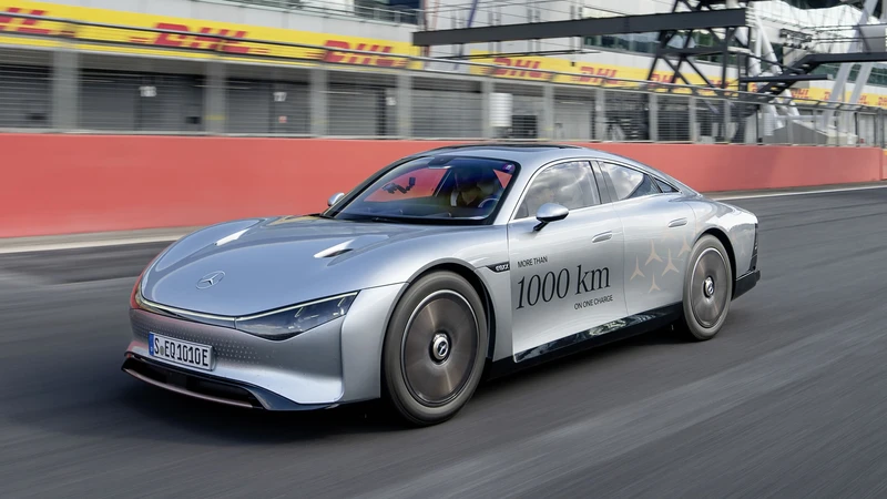 Mercedes-Benz Vision EQXX bate récord de autonomía al recorrer más de 1.200 km con una sola carga