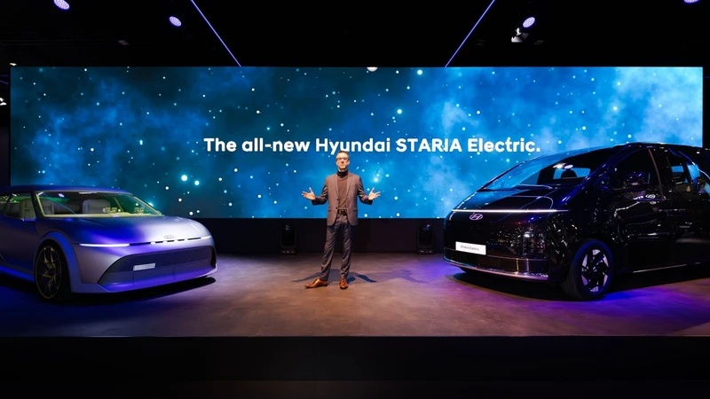 Hyundai Staria Electric debuta en Europa y la marca también anticipa el futuro Ioniq 3