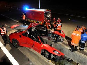 Brutal accidente de una Ferrari F430