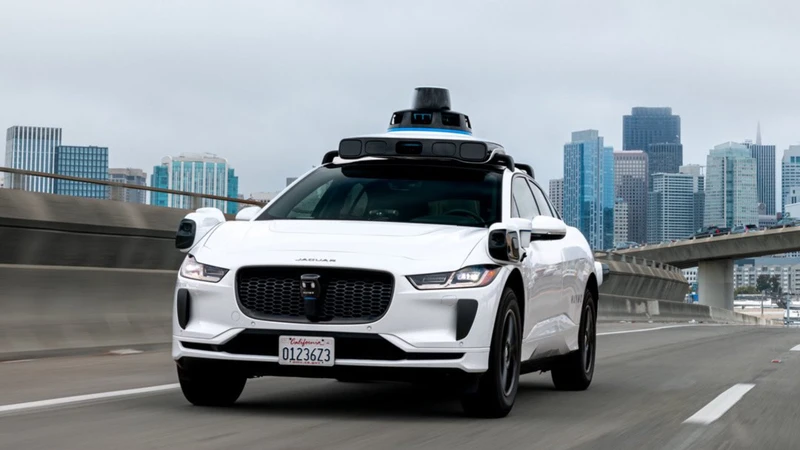Waymo registró 68% menos accidentes que los conductores humanos